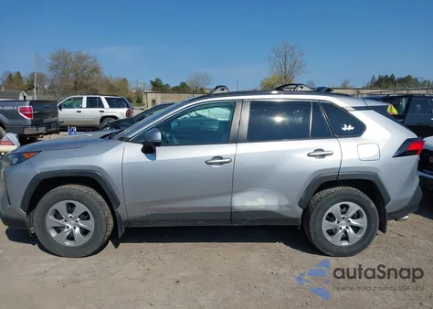 2021 Toyota Rav4 Le z USA, uszkodzony, nr VIN 2T3G1RFV0MC181249